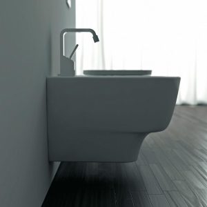 bidet sospeso