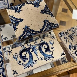 mattonelle in ceramica decorata