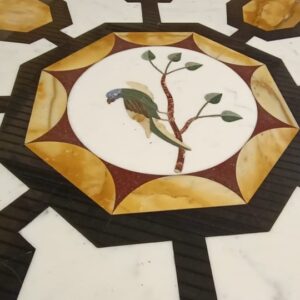 dettaglio centro intarsio